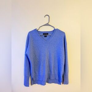 Tahari 100% 2 Ply Cashmere V-Neck Sweater